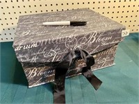 GIFT BOX