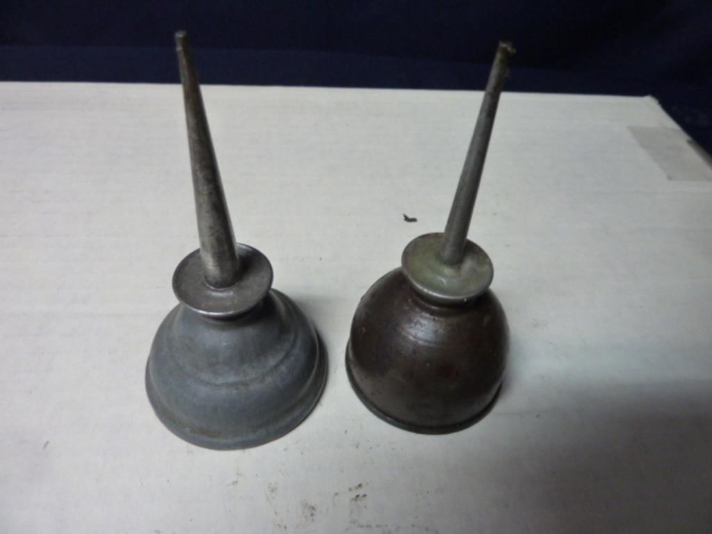 PAIR OF SMALL VINTAGE OIL CANS