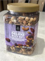 Lightly Salted Deluxe Mixed Nuts- 2 lbs 2 oz
