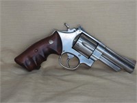 SMITH & WESSON , MODEL 629 44 MAGNUM REVOLVER