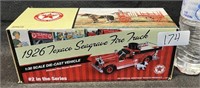 1/30 SCALE TEXACO 1926 SEAGRAVE FIRE TRUCK DIE CAT