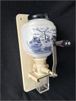 Vintage Coffee grinder, made in Germany. Has a