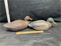 2 duck decoys