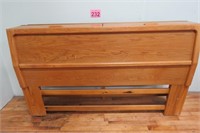 Head Board w/ Deep Storage Full / Queen sz