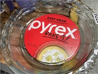 PYREX GLASS BAKING DISH 2PK