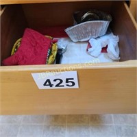 DRAWER OF HOT PADS - MISA