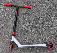 (AN) Mad Gear MVP Scooter 21" Top Tube
