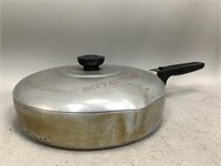 Magnalite Wagner Ware Skillet with Lid