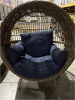 OUTDOOR PATIO CHAIR