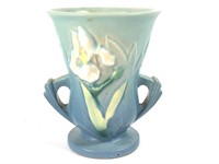 Roseville Pottery 914-4 Blue Iris Vase