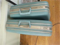 2 Samsonite suitcases FRONT PORCH