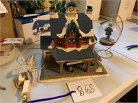 DEPT 56 TRAIN STATION SNOW VILLAGE