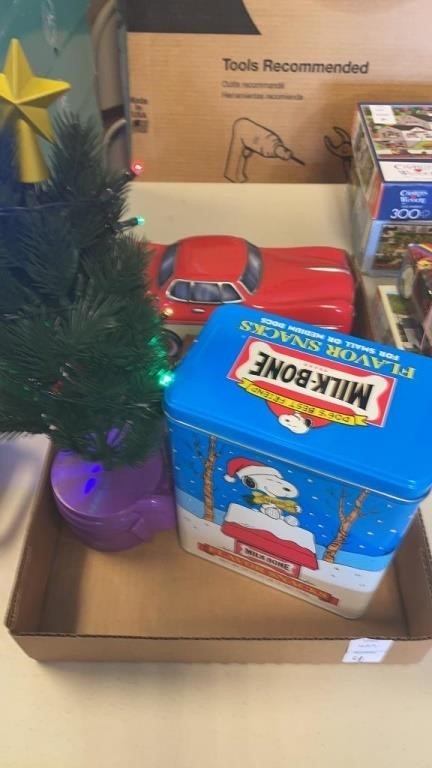 Milk-bone tin, car tin & lighted Christmas tree