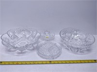 4 crystal bowls