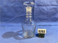 Glass Decanter & Stopper w/Goose Etching 10"T