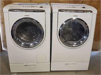 Bosch Nexxt 800 Series Washer and Dryer