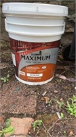 Olympic maximum stain and sealant in one 5