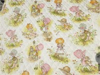 Lot: Strawberry Shortcake Single Bedspread, Bed B