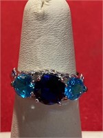 Very nice ring with blue and turquoise colored