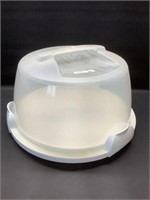 Wilton Cake carrier with cover 14"dx9"h