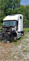 2010 freightliner century  (parts only)(no title)