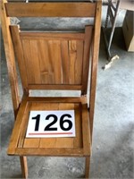 Wooden folding chair - excellent condition