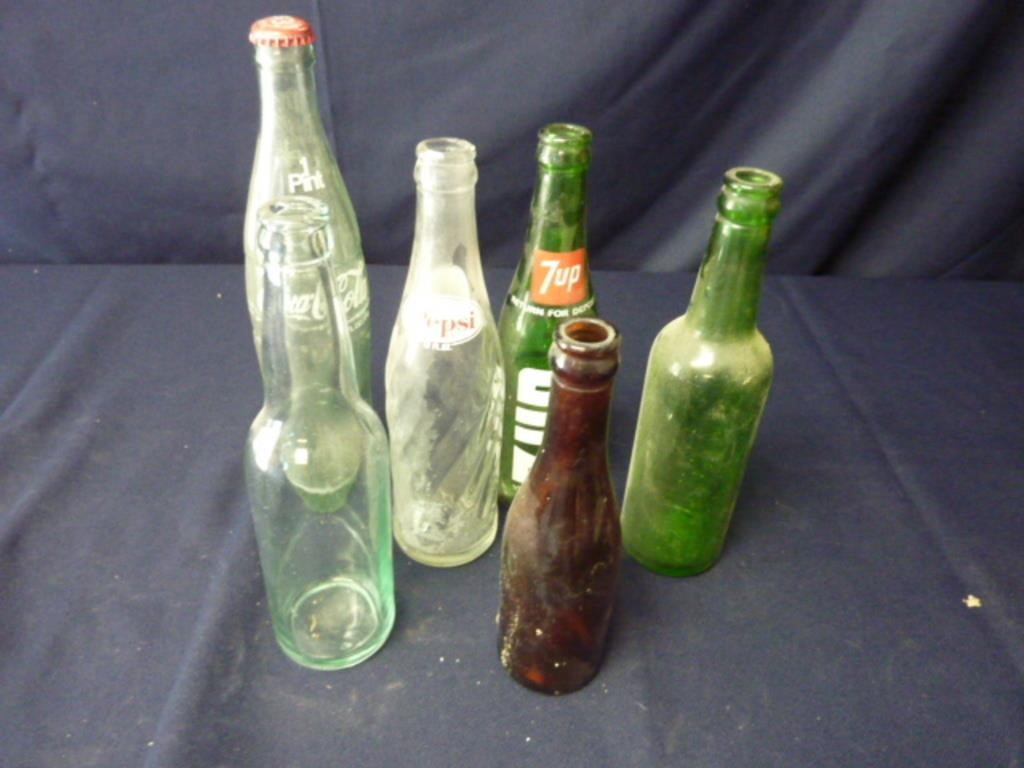 ASSORTED VINTAGE POP BOTTLES