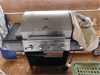 GRILLMASTER PROPANE GRILL W/ COVER