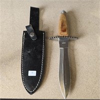 Wood Handled Steel Dagger With Sheath