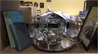 Shelf lot with silverplate, silhouette,