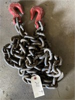 9' log chain, with two hooks