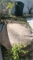 Heavy Granite Landscaping Boulder