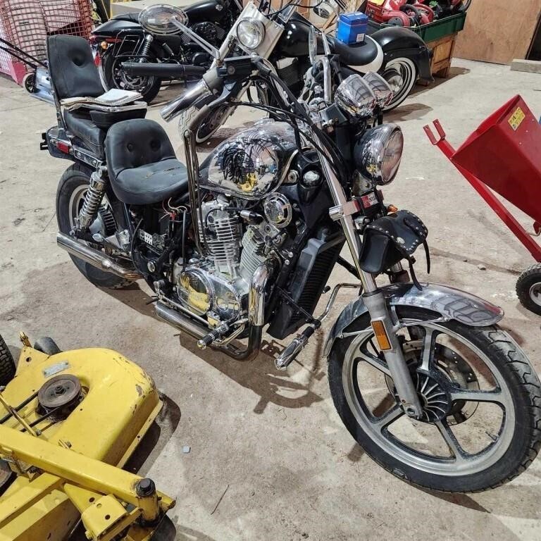 1986 Honda Motor bike 31000km as is needs work