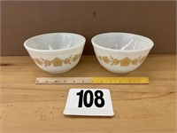 SET OF PYREX BUTTERFLY GOLD MIXING BOWLS