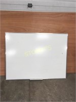 White Board - 4' x 3'