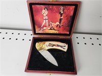 Pinup Girl "Vicki" Pocket Knife with Case