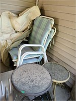 Outdoor Chairs Cover Small Tables