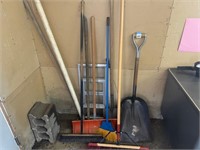 Scoop shovel, 2 brooms, snow shovel, window