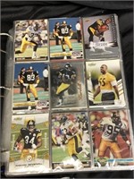 LARGE SPORTS TRADING CARDS ALBUM / FOOTBALL