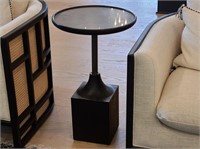 ACCENT TABLE