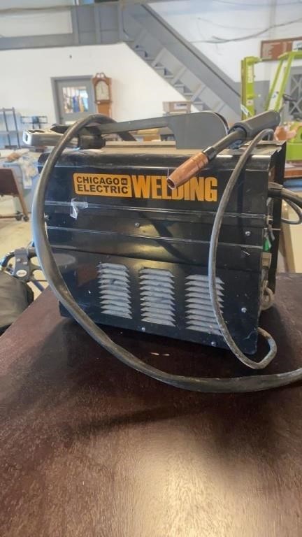Chicago electric wire welder and wire