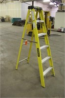 Stanley 6 FT Fiberglass Step Ladder