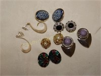 Costume jewerly, clip on earrings
