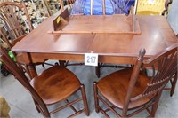 Solid Wood (38x60x30") Table with (6) Chairs/Leaf