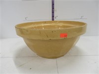 Old mixing bowl, 11" dia