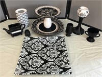 Black and White Home Decor