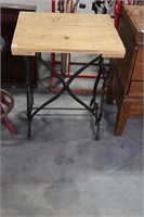 TREADLE SEWING MACHINE BASE/TABLE