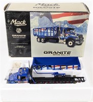 1/34 First Gear Mack Granite Refuse Roll-Off Truck