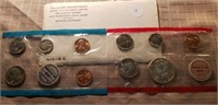 1970 US Mint Set with Silver Half DOllar