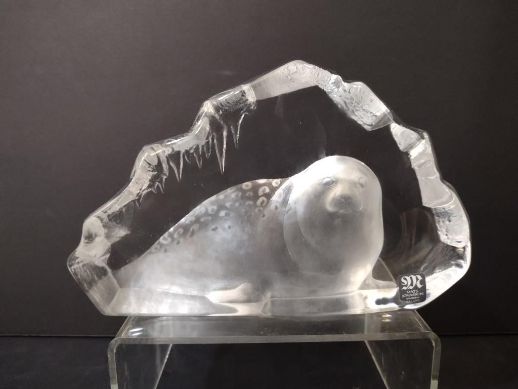 Mats Jonasson Mother Seal Crystal Paper Weight